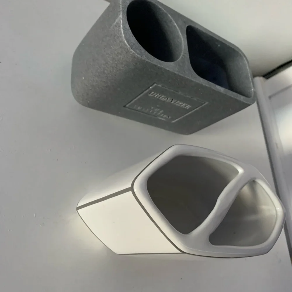 Desk top organizers/makeup brush holders